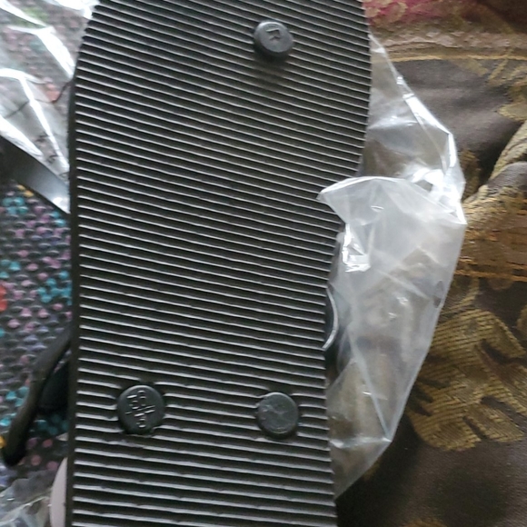 Animal rescue black pet paws flip flops - Picture 3 of 3